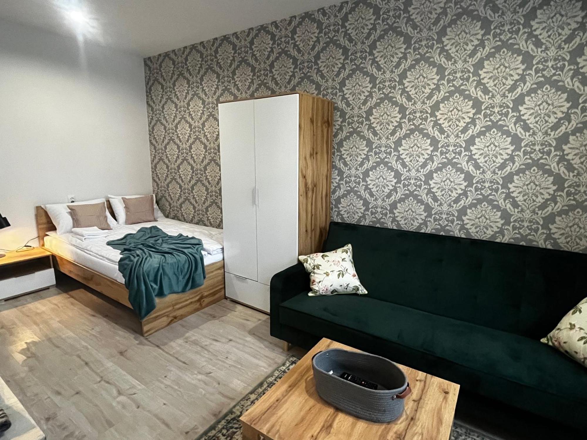 Apartamenty Dbrw Jezyce Poznań Exterior foto